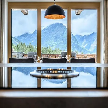 Chalet In Neukirchen Near Ski Lift * Neukirchen am Grossvenediger
